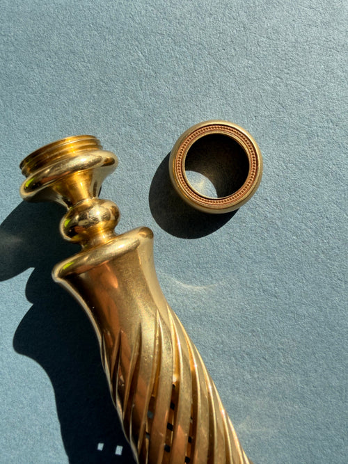 Siegel-Zwischenring mit Perlenrand